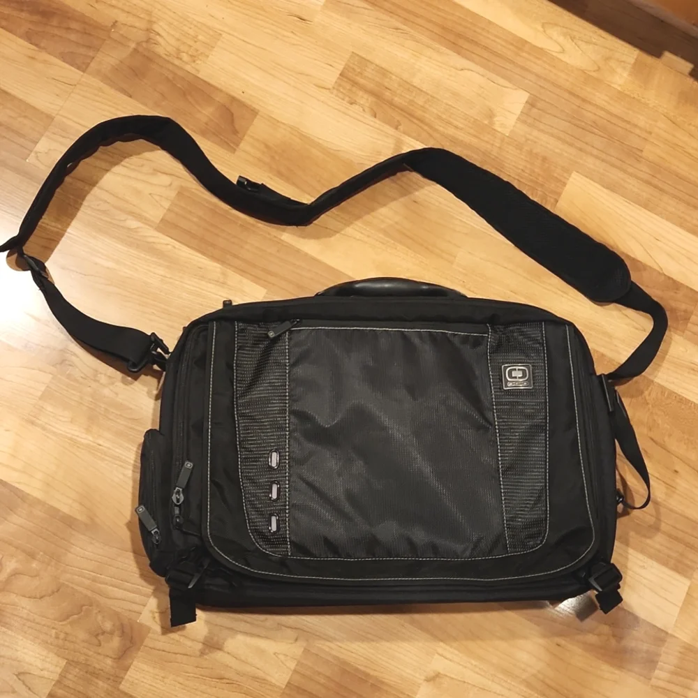 Ogio laptop/messenger bag